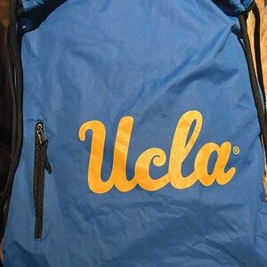 UCLA🐻Blue Lightweight Drawstring Bag W/Iconic UCLA  Logo / In Great Condition